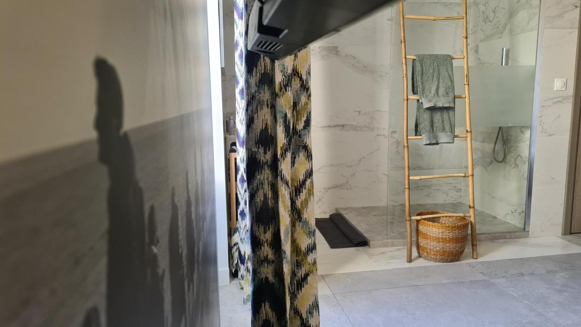 Le Petit Trianon Et Le Charme Des Suites Nice Luaran gambar